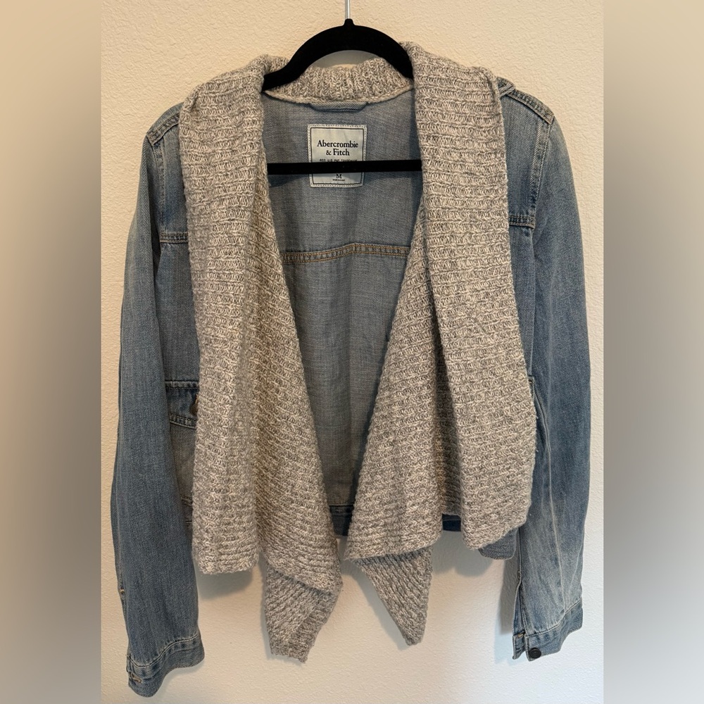 Abercrombie & Fitch Light Wash Denim Jacket Built In Grey Scarf, 2010s, Medium